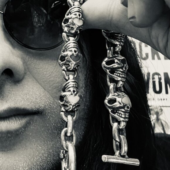 Stoplight Starlingear Vintage Japanese One Eyed 8 Skull Silver Bracelet - Picture 3 of 6